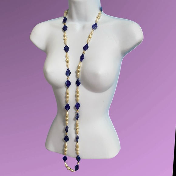 Long Necklace Blue & Faux Pearl Acrylic Beads Over-The-Head Style - Picture 3 of 7